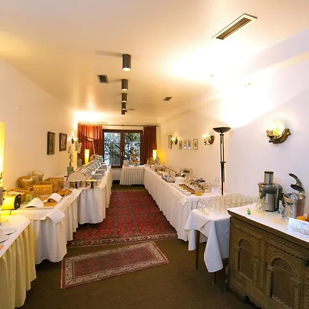 Jägerhof-2